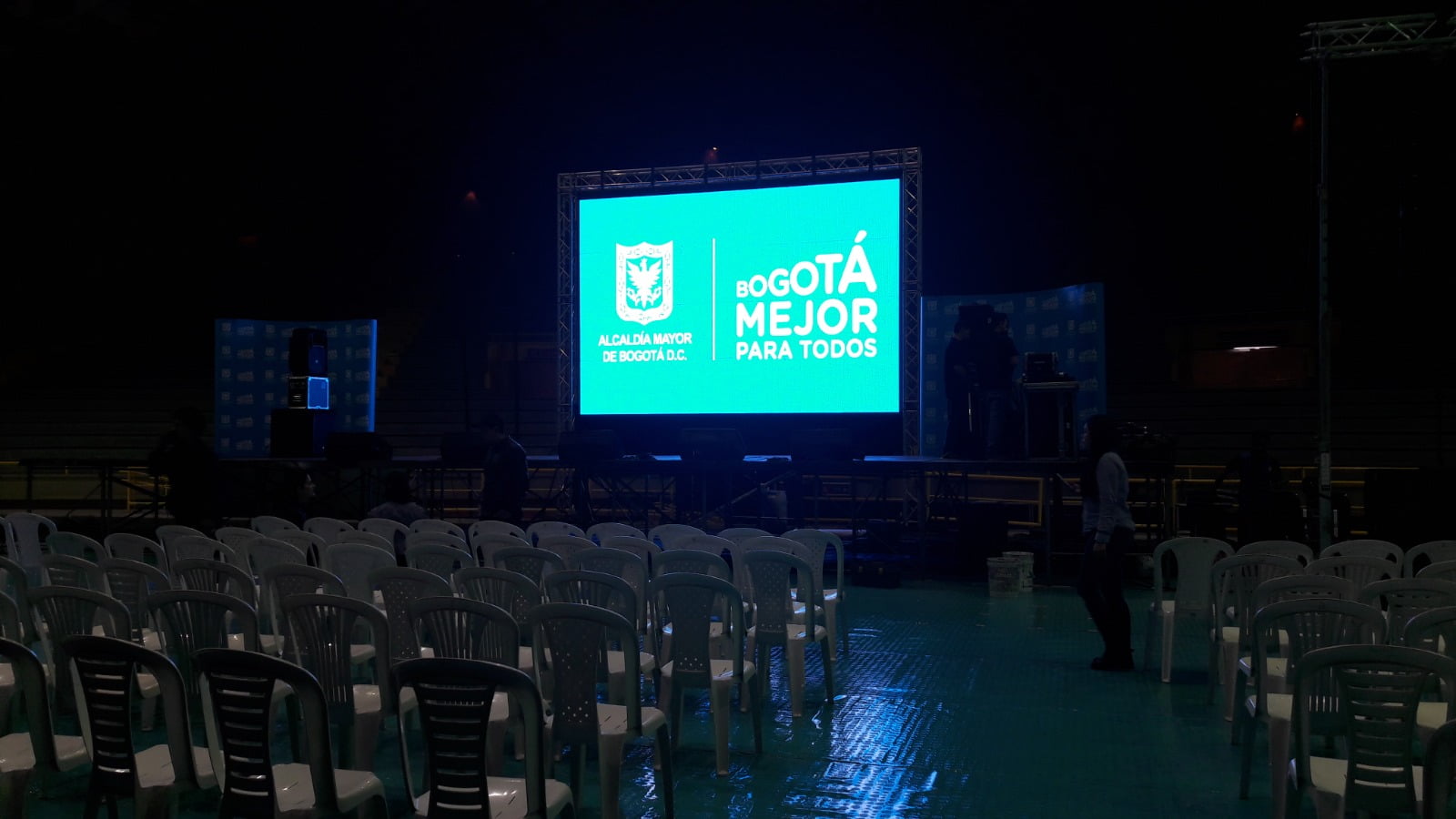 Alquiler Sonido soundcheck producciones Pantallas led